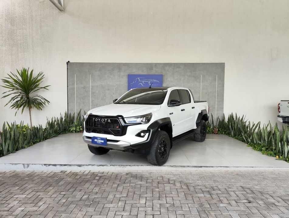 Toyota Hilux SW4 GRS 2.8 TB 4x4 Diesel Aut.