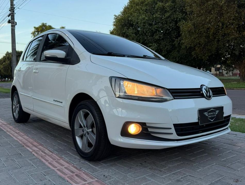 VolksWagen Fox Comfortline 1.0 Flex 12V 5p