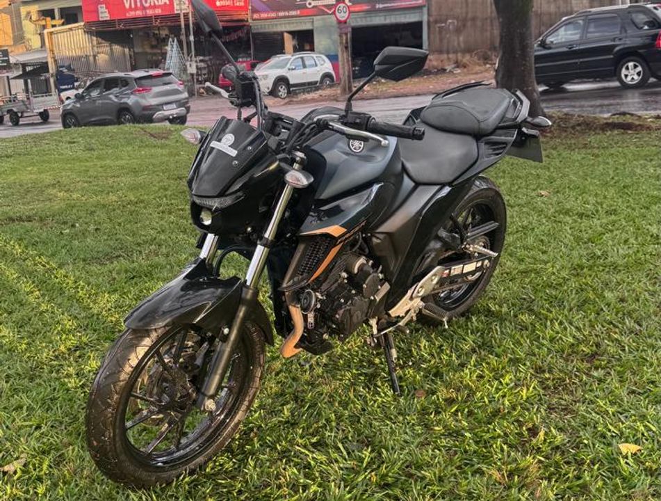 YAMAHA FZ25 250 FAZER FLEX