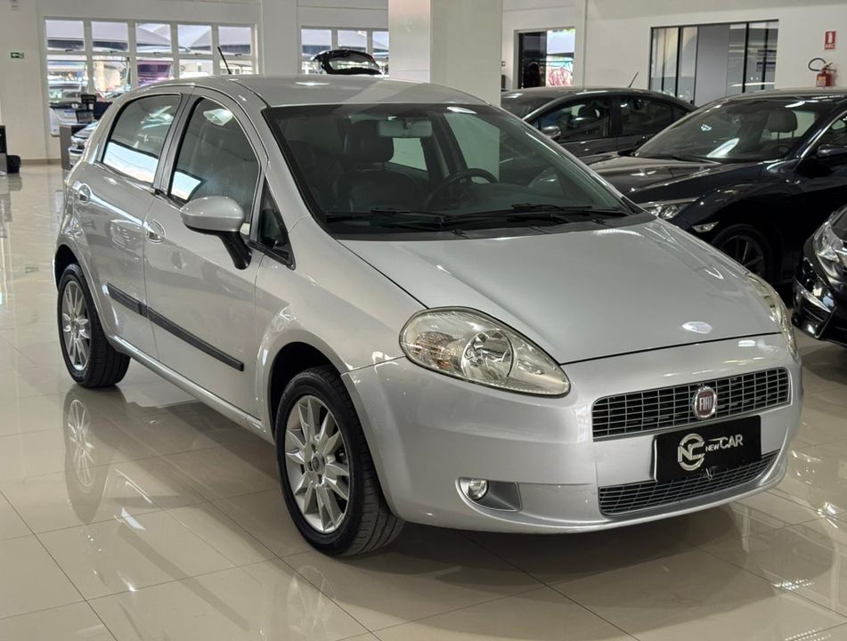 Fiat Punto ESSENCE 1.6 Flex 16V 5p