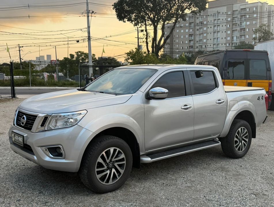 Nissan Frontier XE CD 4x4 2.3 Bi-TB Diesel Aut.