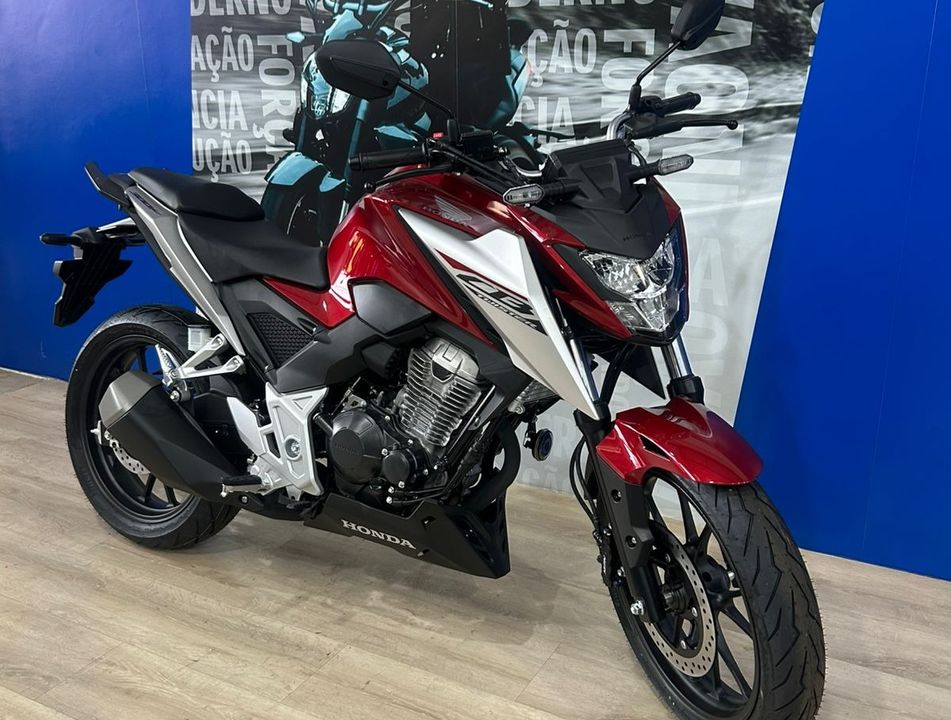 Honda CB TWISTER 300