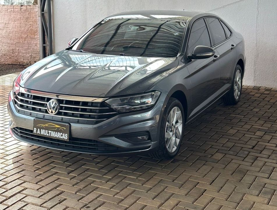 VolksWagen JETTA Comfort. 250 TSI 1.4 Flex 16v Aut.