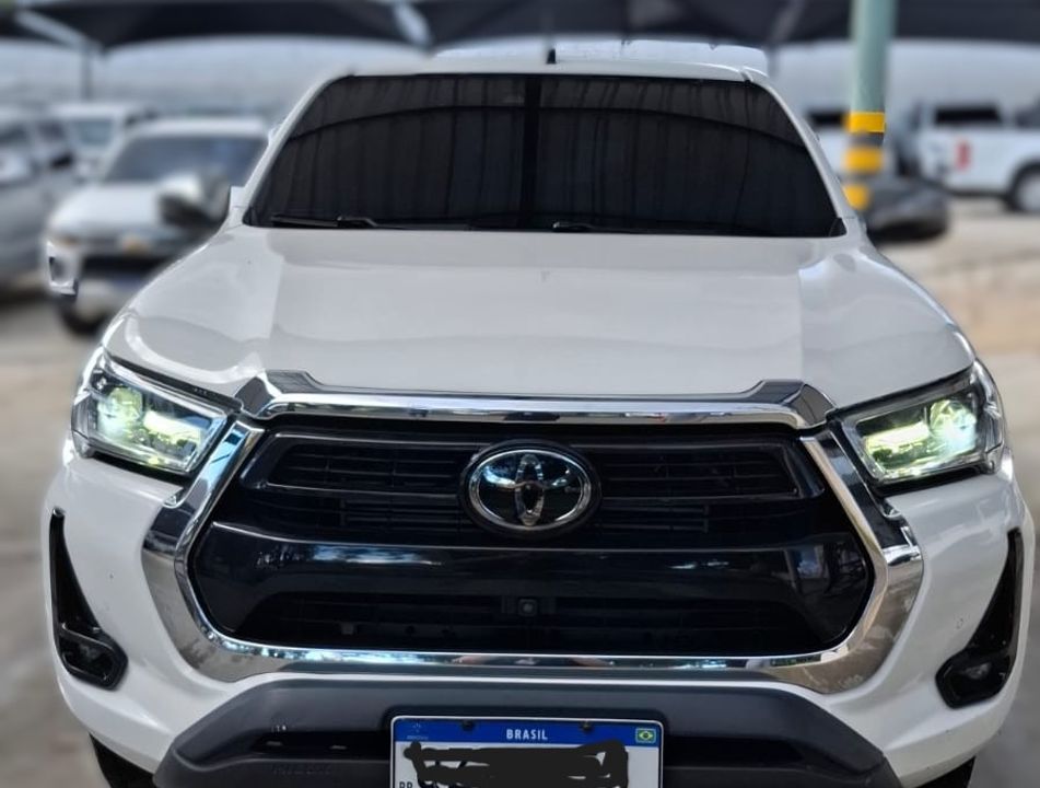 Toyota Hilux CD SRX 4x4 2.8 TDI 16V Diesel Aut.