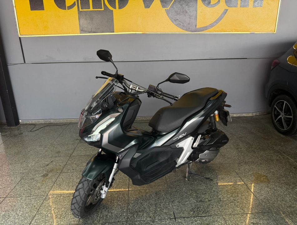 HONDA ADV 150