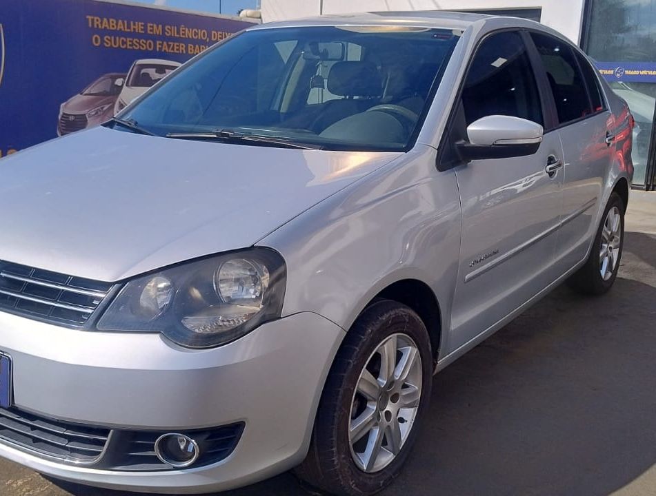 VolksWagen Polo Sed. COMFORT. 1.6 Mi Tot. Flex 8v