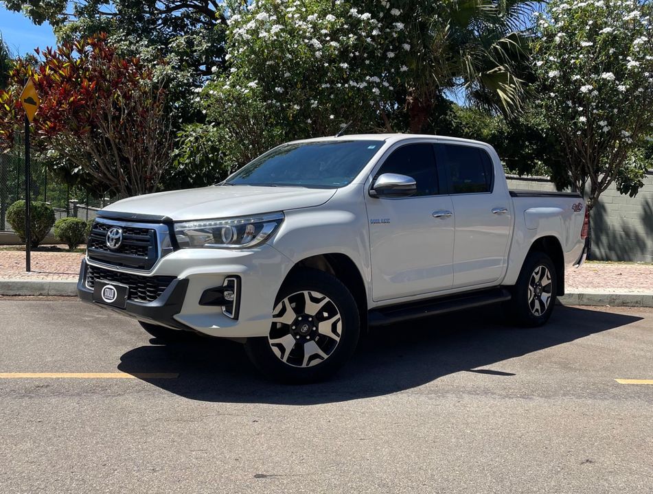 Toyota Hilux CD SRX 4x4 2.8 TDI 16V Diesel Aut.