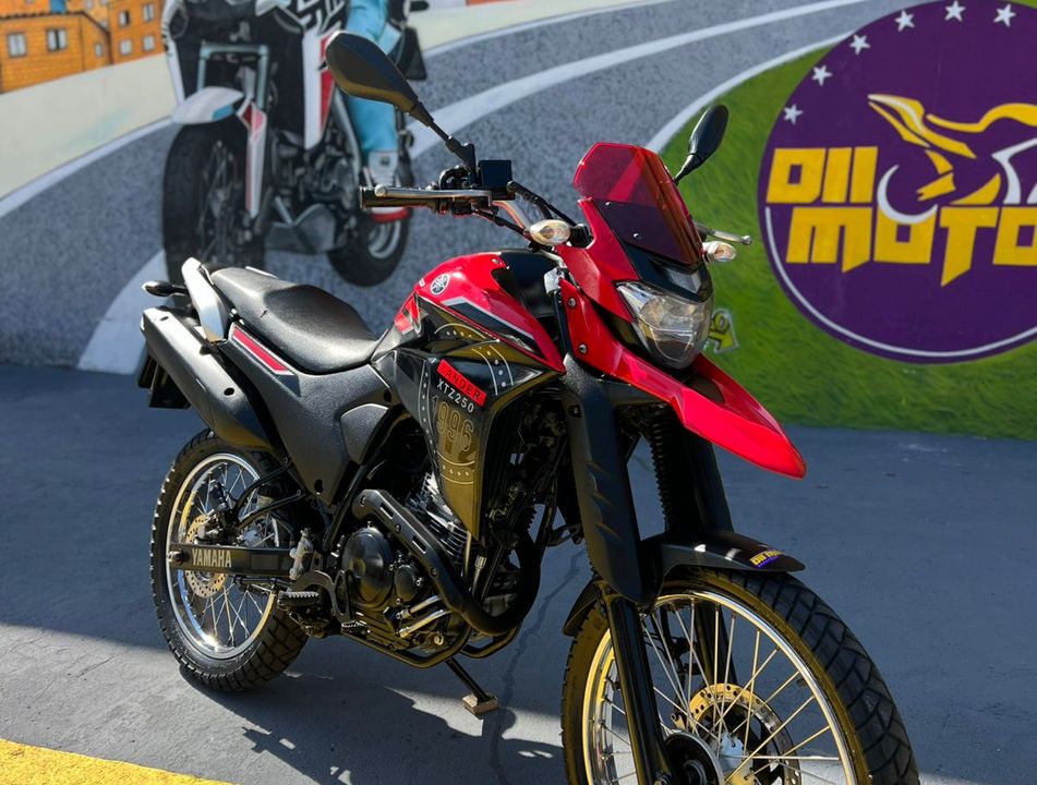 YAMAHA XTZ 250 LANDER 249cc/LANDER BLUEFLEX/ABS