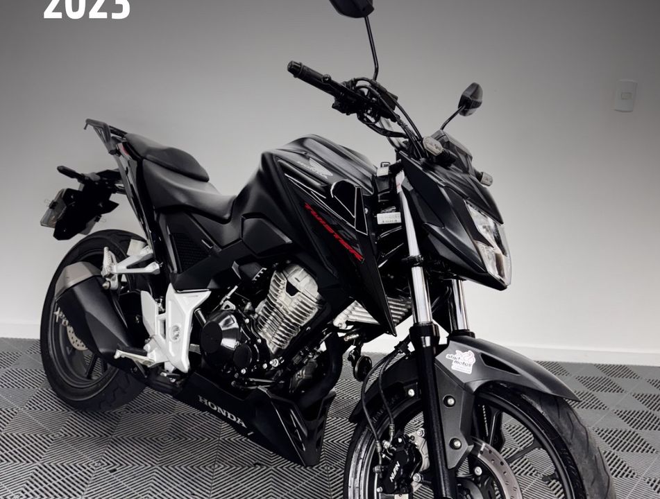 HONDA CB 300F Twister Flex