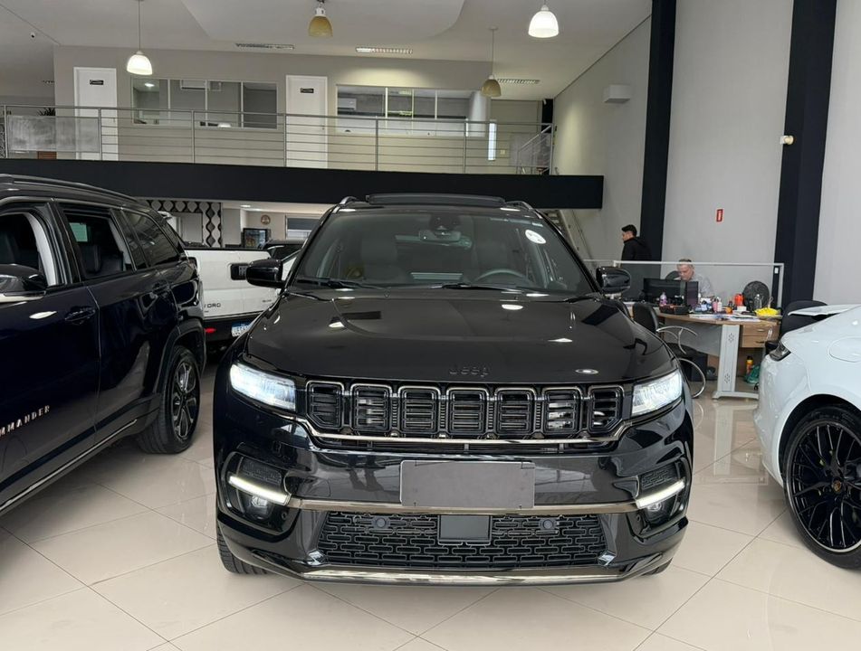 Jeep Commander Black Hurricane 2.0 4x4 TB Aut
