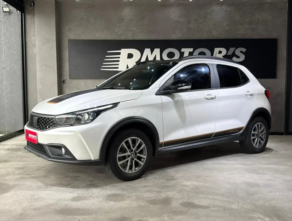 Fiat ARGO TREKKING 1.3 8V Flex