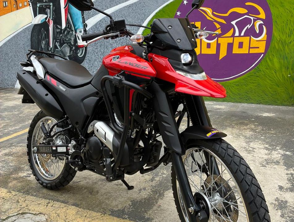 YAMAHA XTZ 250 LANDER CONNECTED