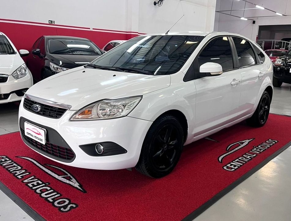 Ford Focus 2.0 16V/ 2.0 16V Flex 5p