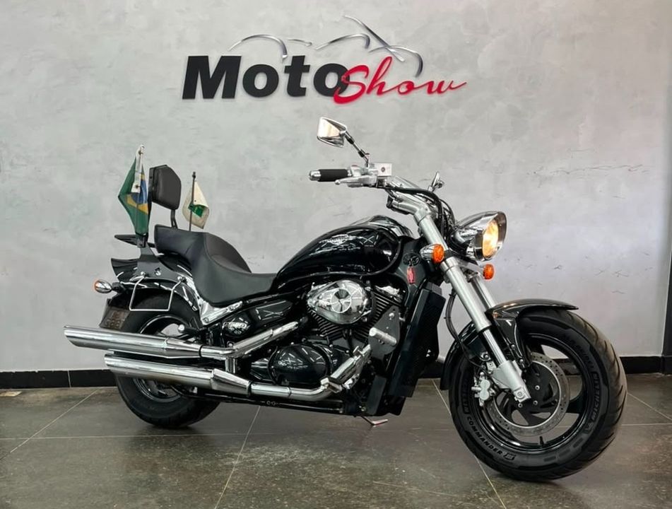 SUZUKI Motos M800