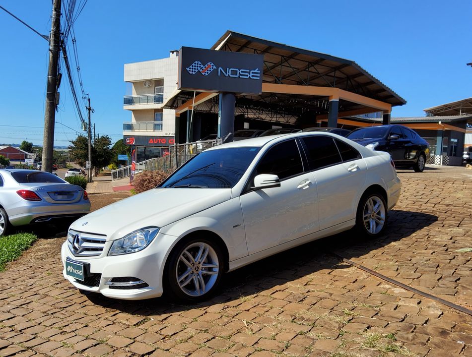 Mercedes C-180 CGI Classic 1.8 16V 156cv Aut.