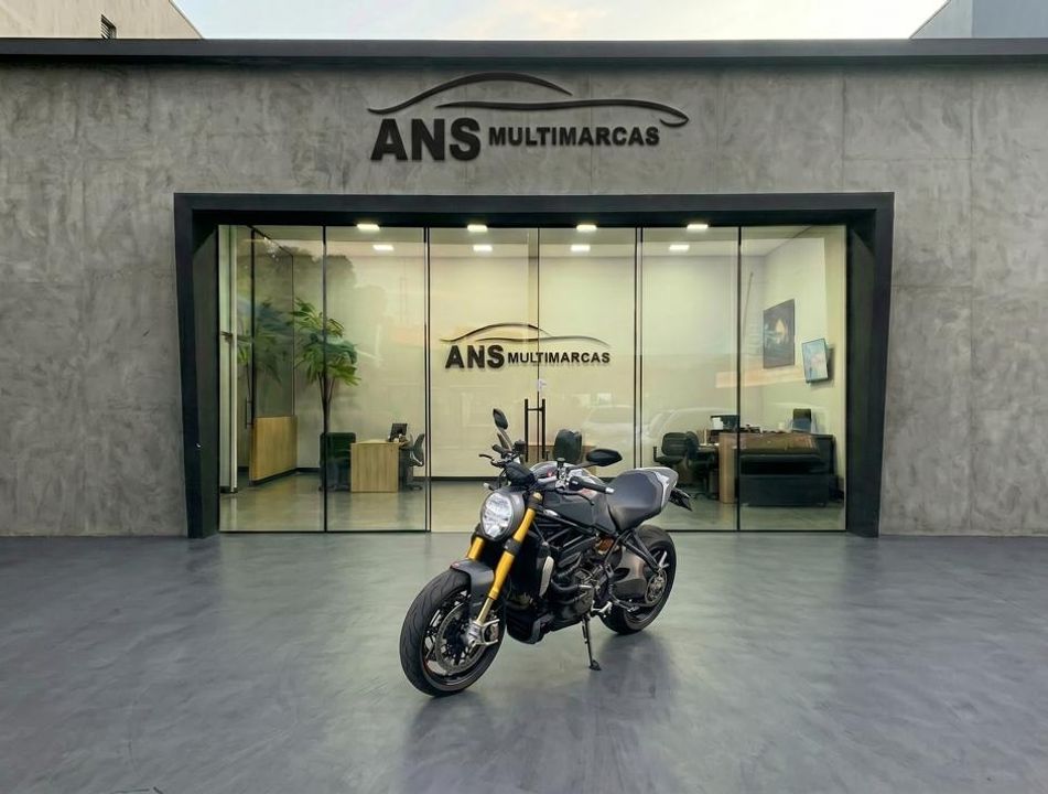 Ducati MONSTER 1200 S