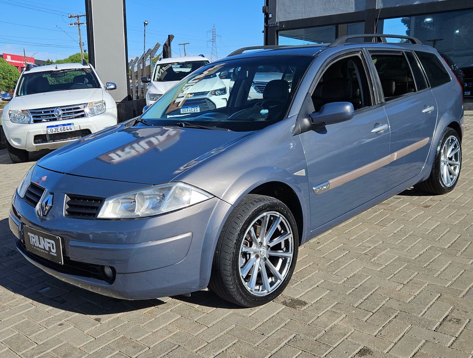 Renault Megane Grand Tour Dynamique 2.0 16V Aut.