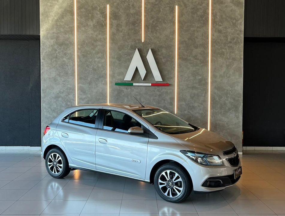 Chevrolet ONIX HATCH LTZ 1.4 8V FlexPower 5p Mec.