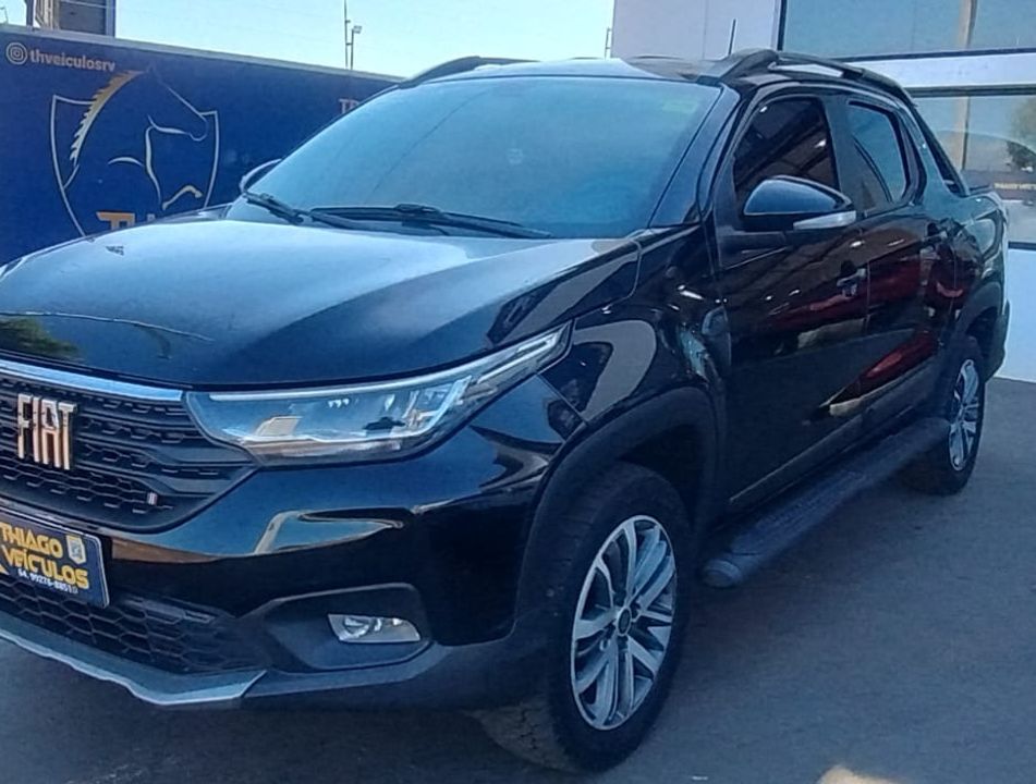 Fiat Strada Volcano 1.3 Flex 8V CD