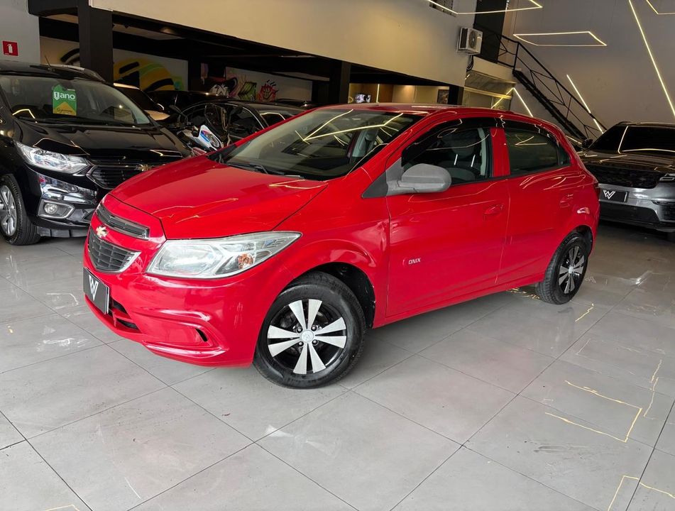 Chevrolet ONIX HATCH LT 1.0 8V FlexPower 5p Mec.