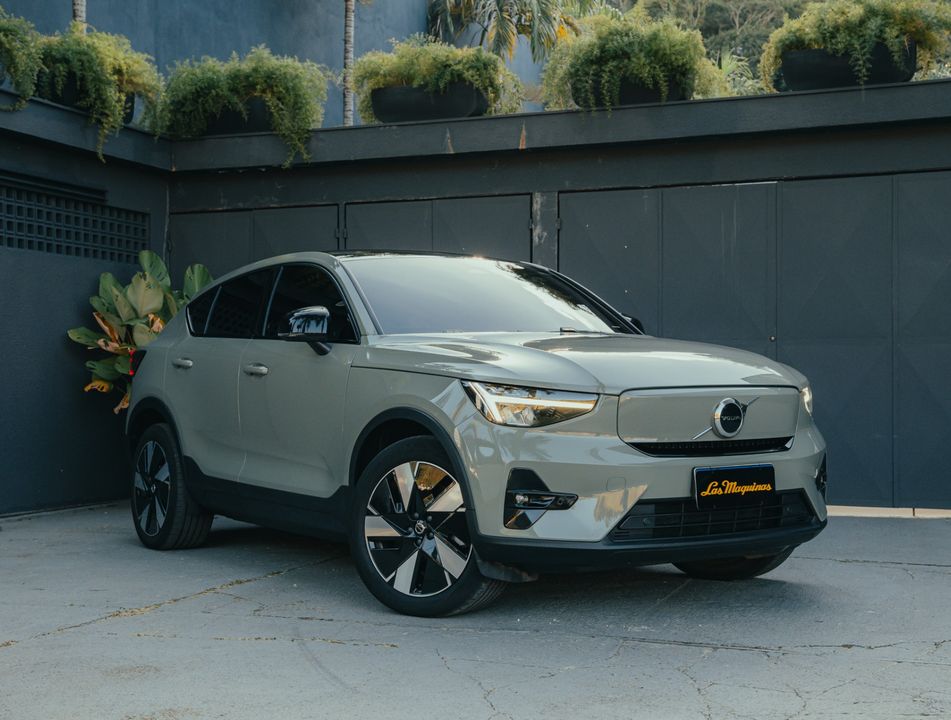 Volvo C40 Recharge Plus (Elétrico)