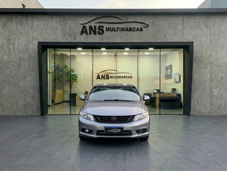 Honda Civic Sedan LXR 2.0 Flexone 16V Aut. 4p