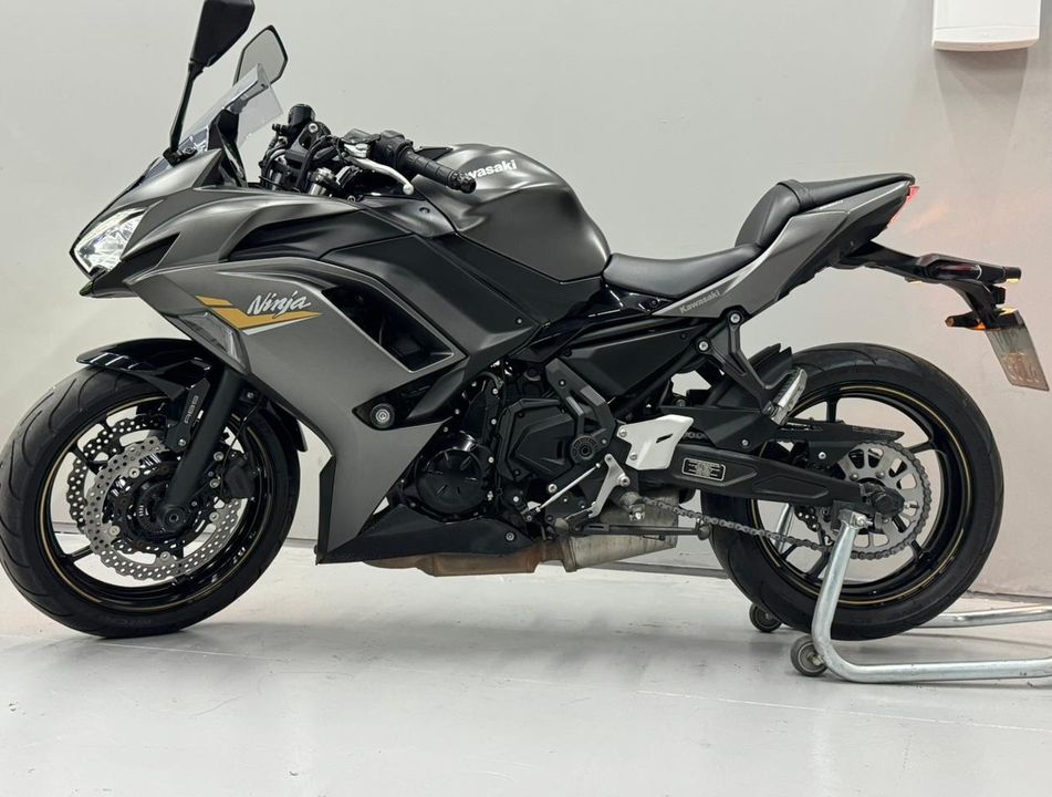 KAWASAKI NINJA 650R 649cc