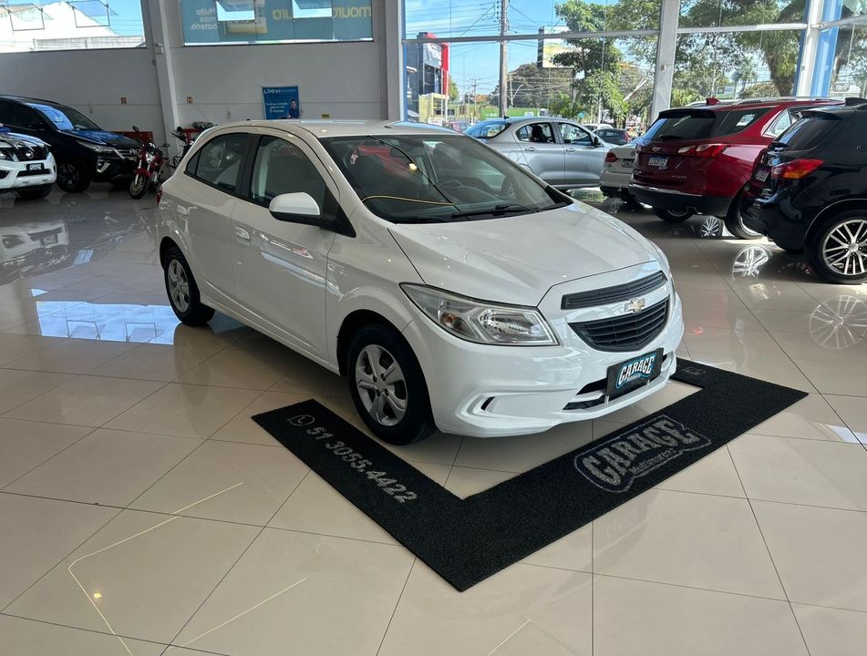 Chevrolet ONIX HATCH Joy 1.0 8V Flex 5p Mec.
