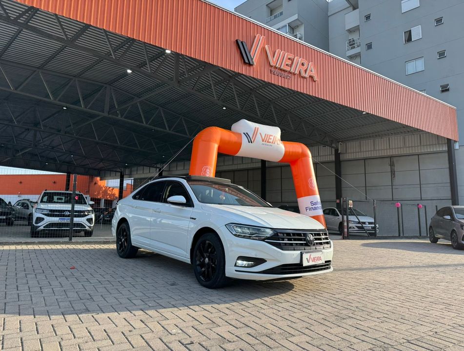 VolksWagen JETTA Comfort. 250 TSI 1.4 Flex 16v Aut.