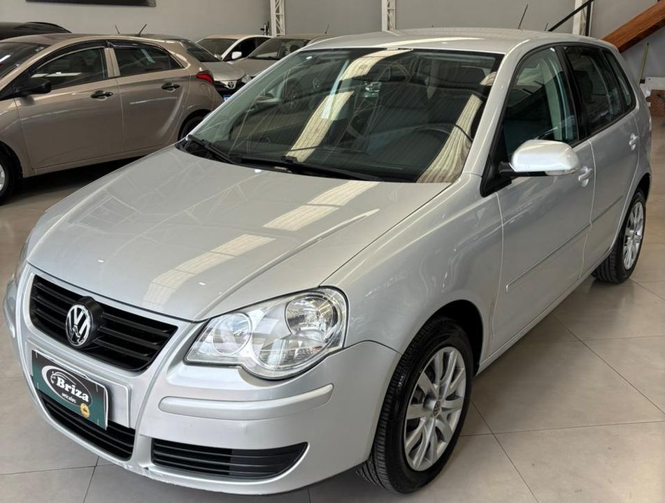VolksWagen Polo SPORTLINE 1.6 Mi Total Flex 8V 5p