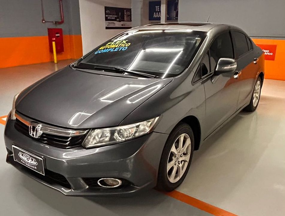 Honda Civic Sedan EXS 1.8/1.8 Flex 16V Aut. 4p