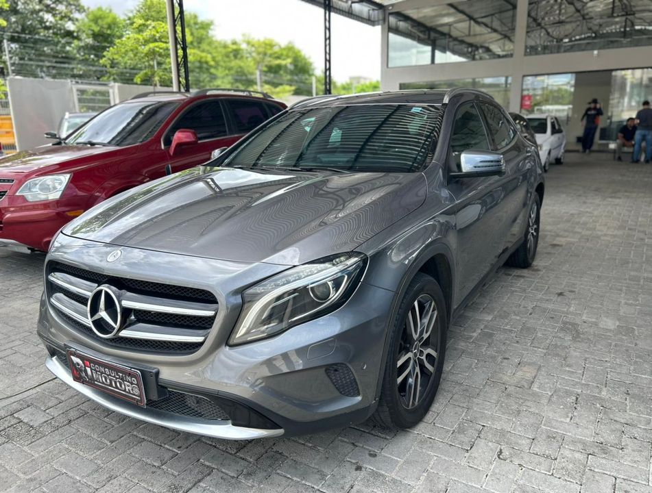 Mercedes GLA 200 Advance 1.6/1.6 TB 16V Flex Aut.