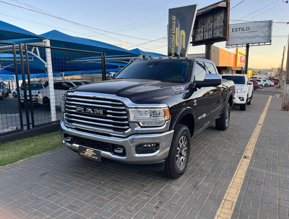 RAM 3500 LIMITED LONGHORN 6.7 TB CD Diesel