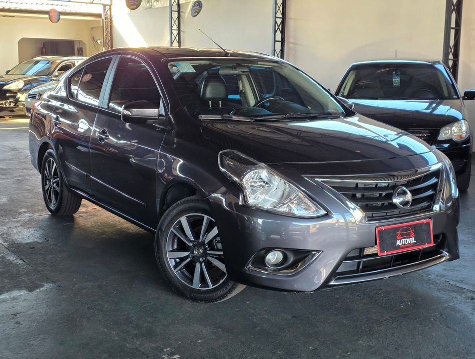 Nissan VERSA UNIQUE 1.6 16V FlexStart 4p Aut.