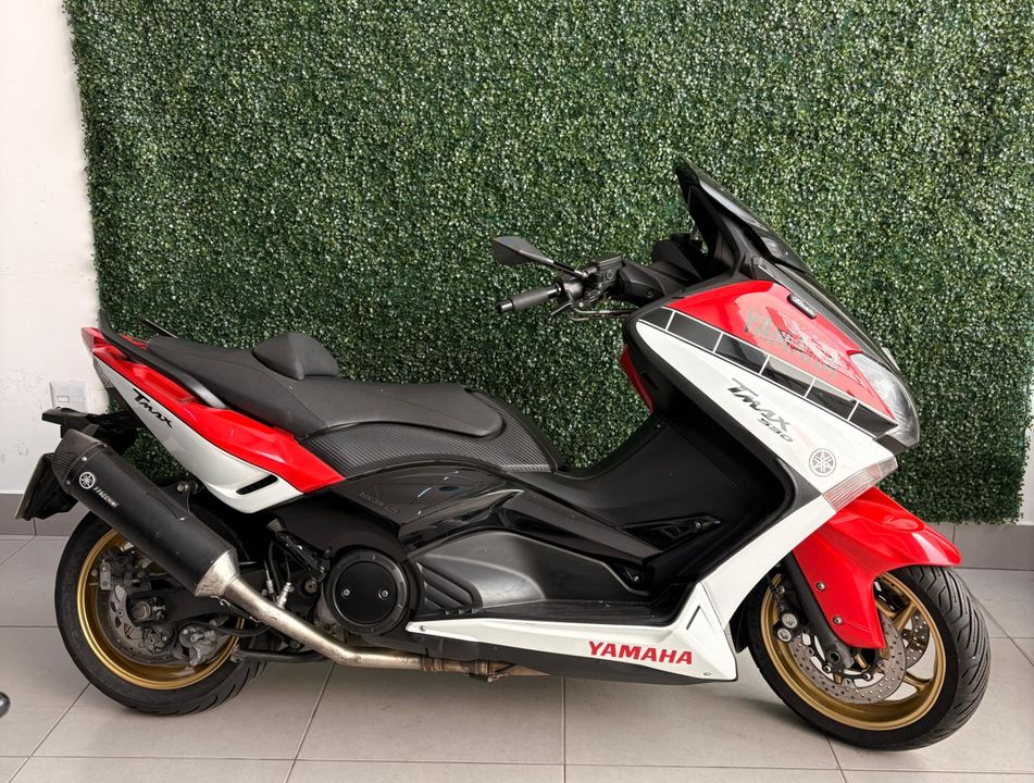 YAMAHA TMAX 530