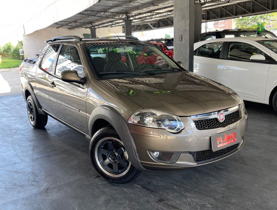 Fiat Strada Trekking 1.6 16V Flex CD