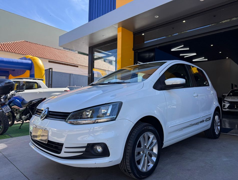VolksWagen Fox Connect 1.6 Flex 8V 5p