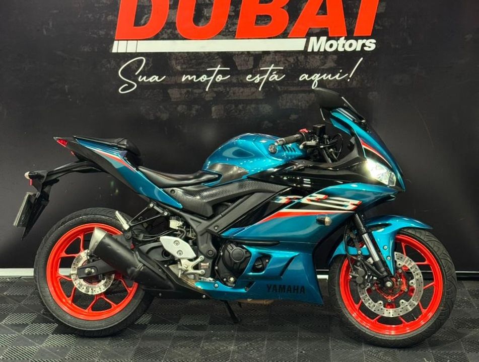YAMAHA YZF R-3 321/ABS