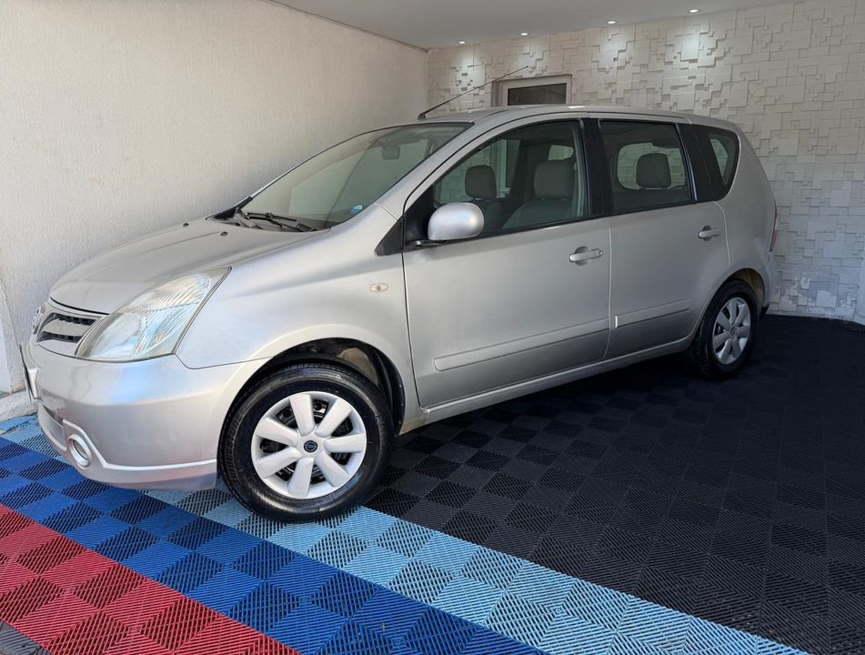 Nissan LIVINA 1.8 16V Flex Fuel Aut.