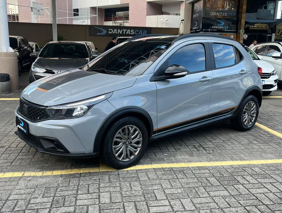 Fiat ARGO TREKKING 1.3 8V Flex
