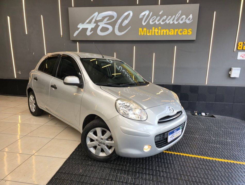 Nissan MARCH SV 1.6 16V Flex Fuel
