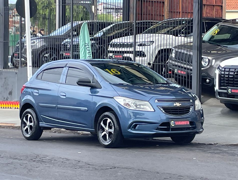 Chevrolet ONIX HATCH LT 1.0 8V FlexPower 5p Mec.