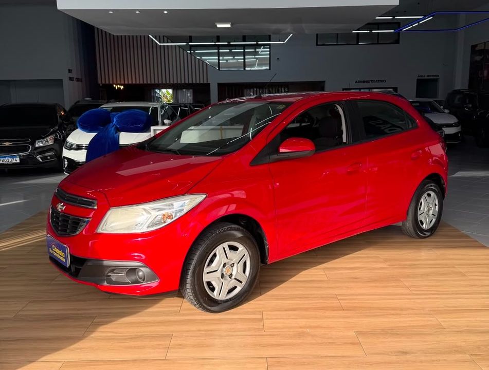 Chevrolet ONIX HATCH LT 1.0 8V FlexPower 5p Mec.