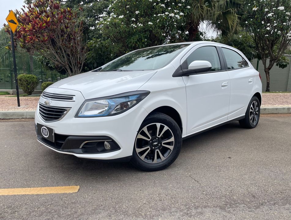 Chevrolet ONIX HATCH LTZ 1.4 8V FlexPower 5p Mec.