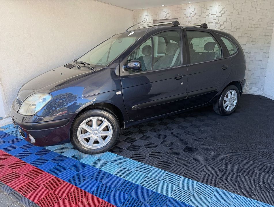Renault Scénic Expression 1.6 16V Aut.