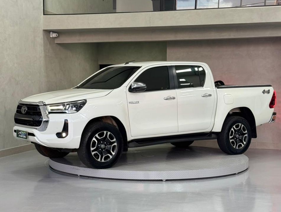Toyota Hilux CD SRX 4x4 2.8 TDI 16V Diesel Aut.