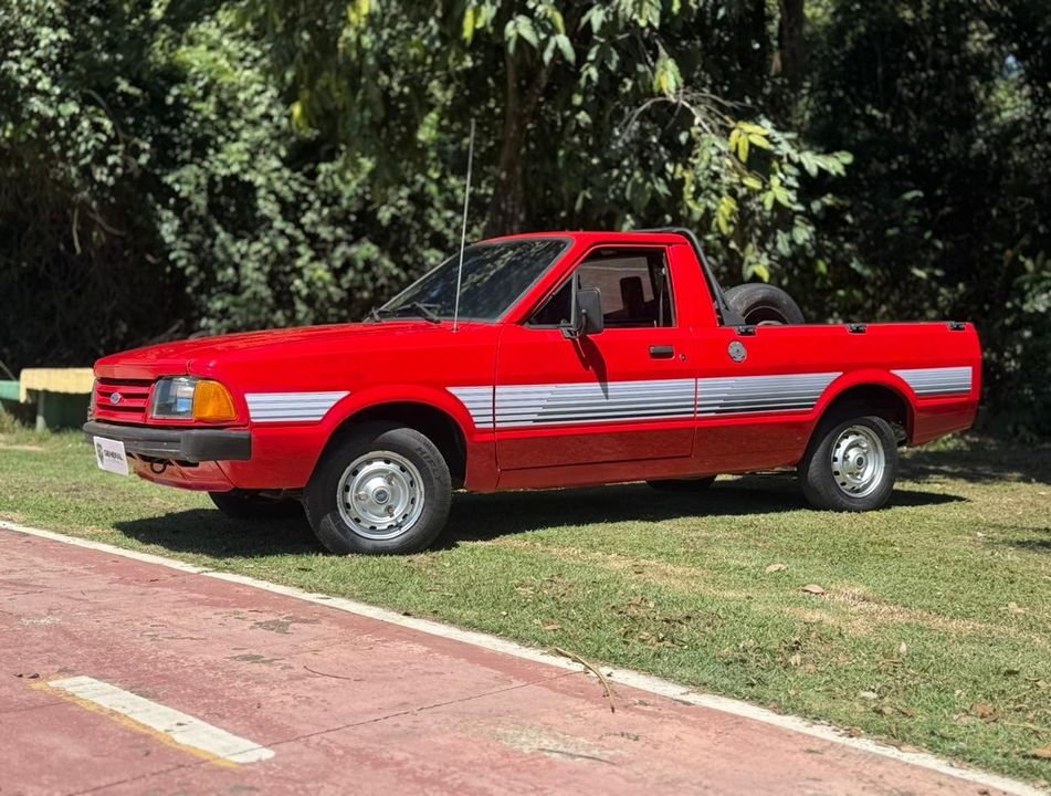 Ford Pampa L 1.6