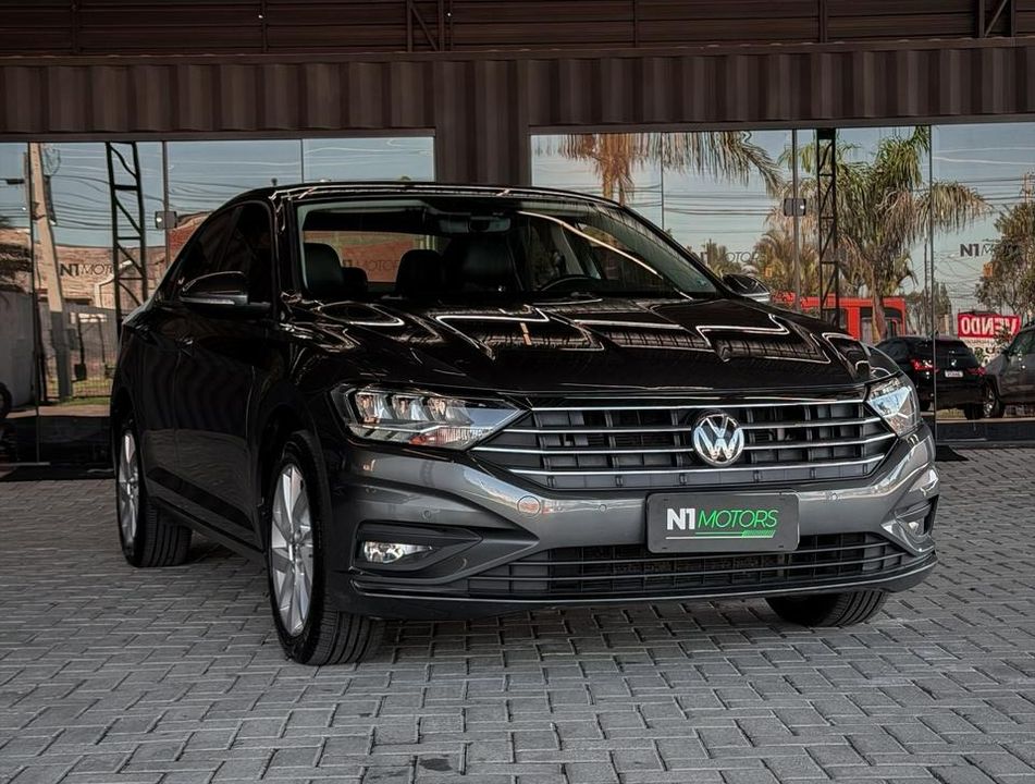 VolksWagen JETTA Comfort. 250 TSI 1.4 Flex 16v Aut.