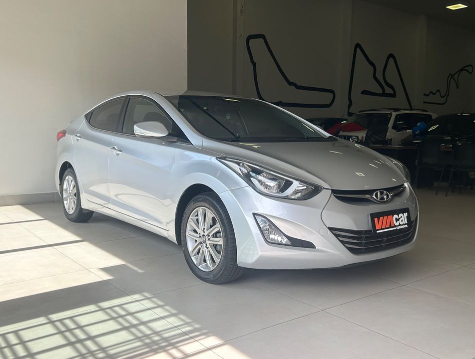 Hyundai Elantra GLS 2.0 16V Flex Aut.