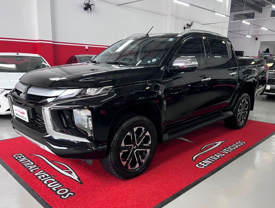 Mitsubishi L200 Triton Sport HPE-S 2.4 CD Dies. Aut
